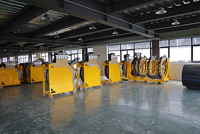 صور من المصنع