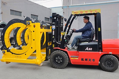 ماكينة لحام بالبثق (1.5 إلى 2.2كجم/ساعة)