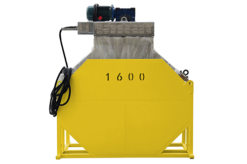 ماكينة لحام تناكبي (لحام مواسير بلاستيك بقطر من 1200 إلى 1600 مم)، مع قفل هيدروليكي